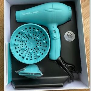 Moroccanoil Power Performance Blower w/Bag